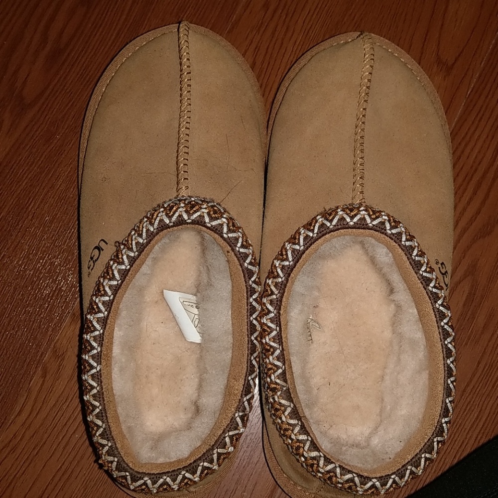 Ugg slip ons